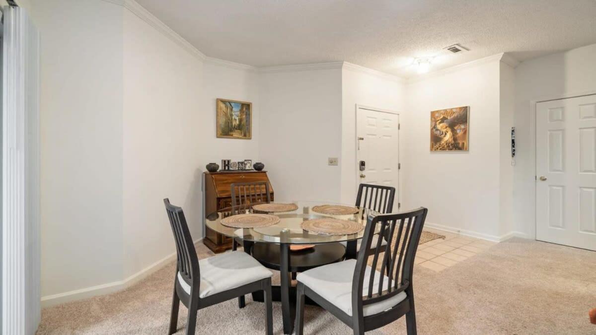Apartment Cozy 1-br With A Seasonal Pool *