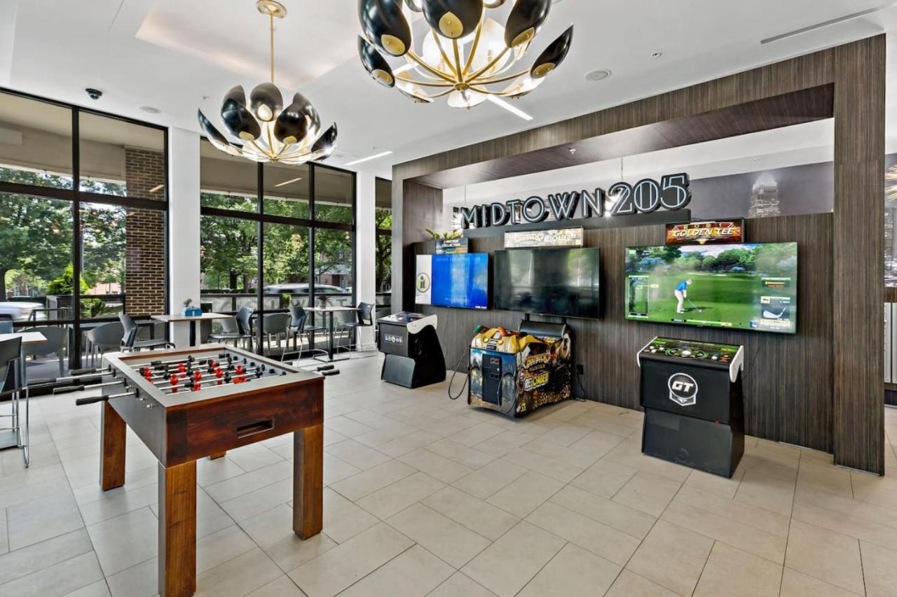Luxe 1bd - 5 Min Dt, Gym, Parking, W-d - Sleeps 6 Apartment Charlotte