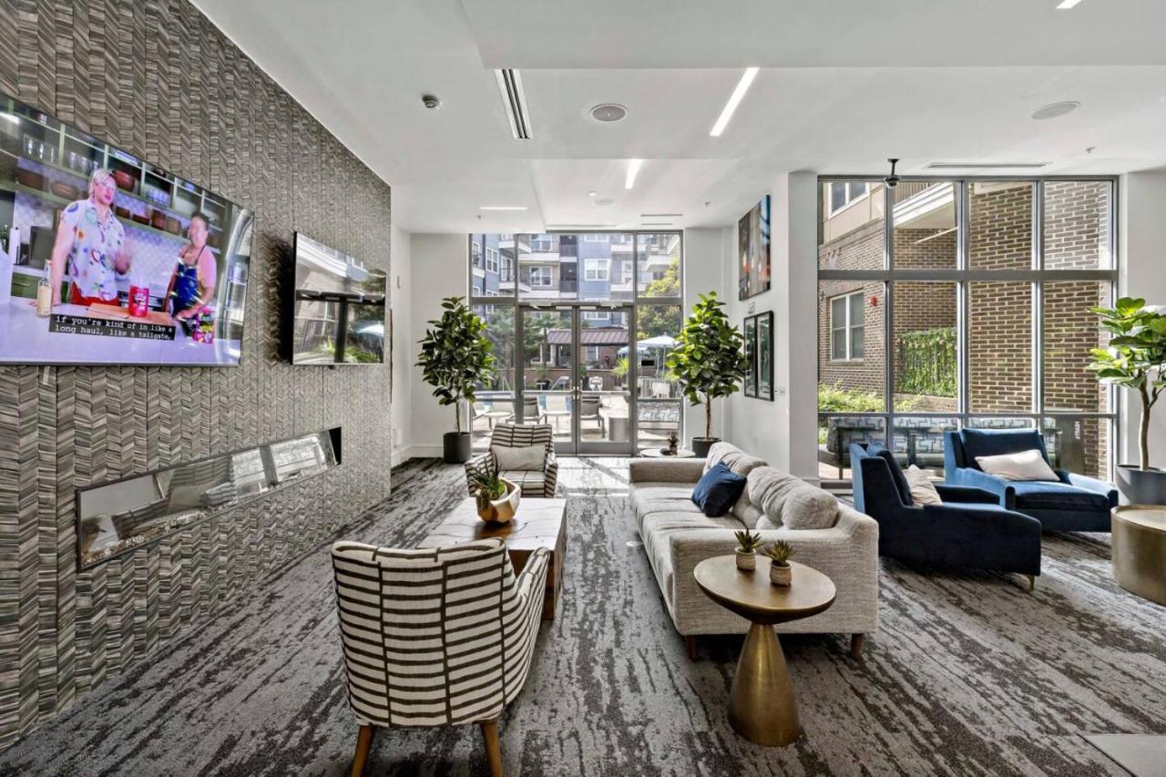 Apartment Luxe 1bd - 5 Min Dt, Gym, Parking, W-d - Sleeps 6 Charlotte