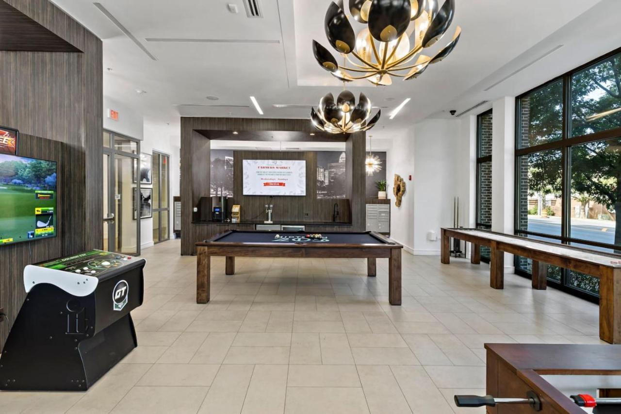 Luxe 1bd - 5 Min Dt, Gym, Parking, W-d - Sleeps 6 Apartment Charlotte