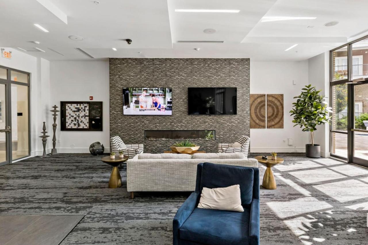 Luxe 1bd - 5 Min Dt, Gym, Parking, W-d - Sleeps 6 Apartment