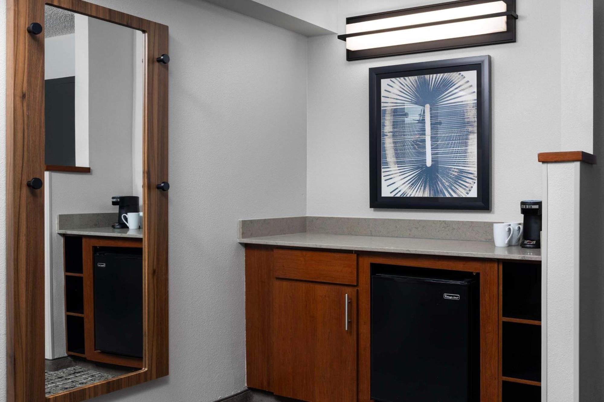 Hyatt Place Airport/lake Pointe Hotel Charlotte