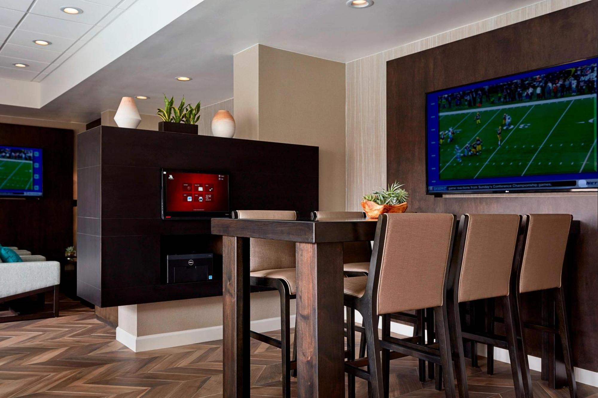 Hotel Marriott Southpark 4*