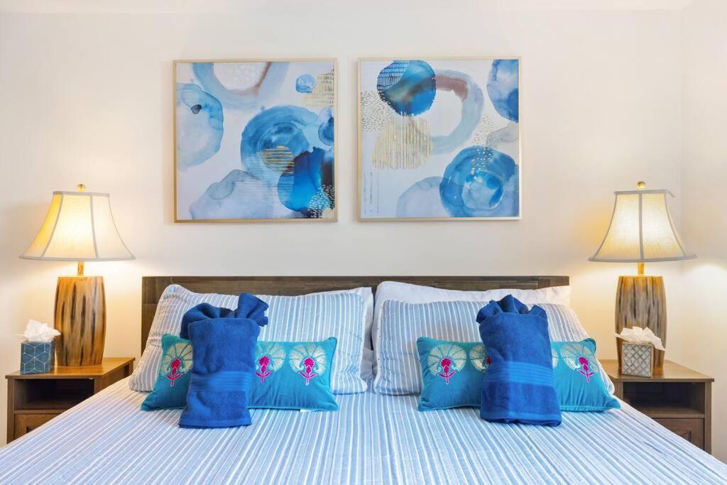 Holiday home The Poolside Retreat - Spacious 4 Bdrm With Pool, Hot Tub,firepit,games,dogs Welcome Charlotte