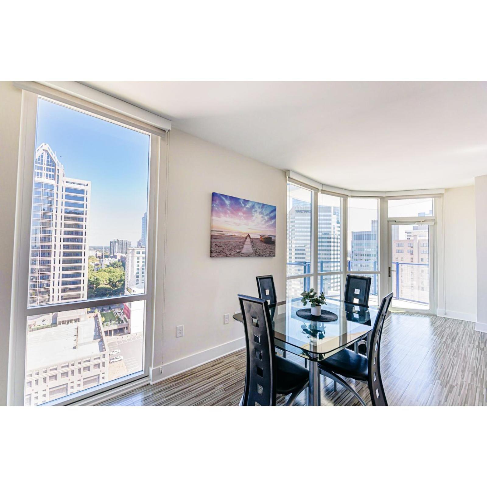 2br Uptown Furnished Apts *