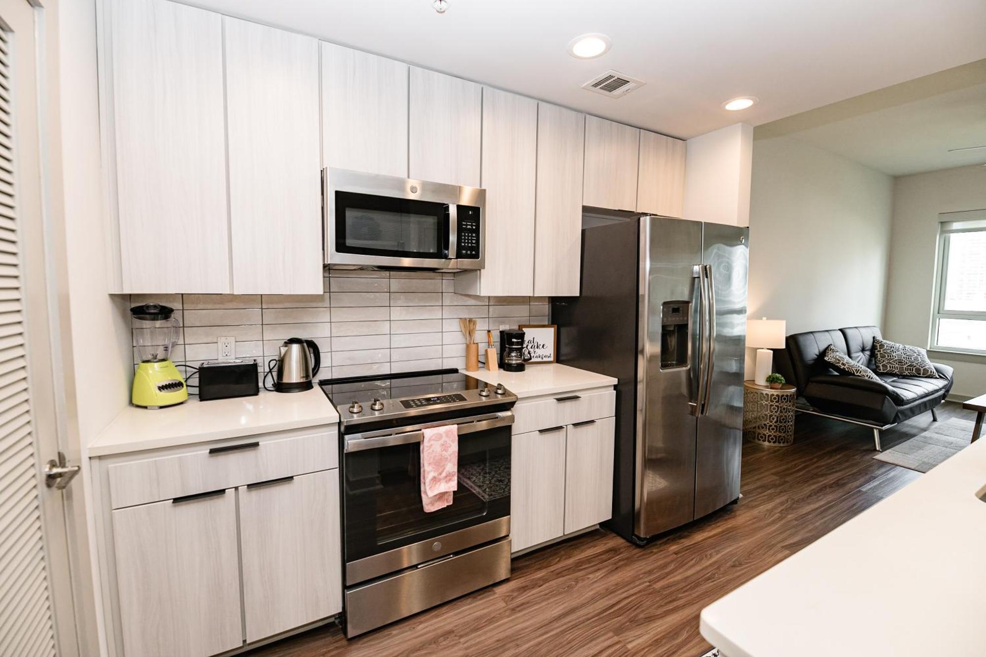 Uptown Furnished Near Boa Stadium Apts * Charlotte