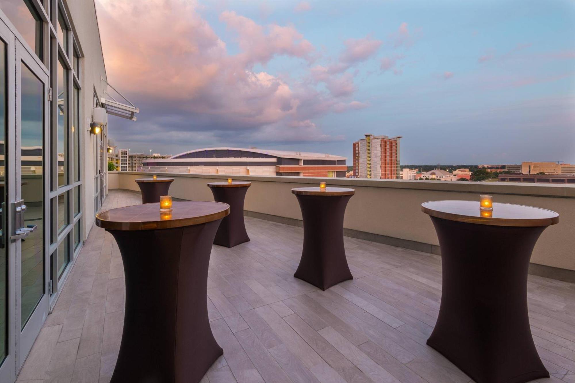 By Marriott Center Hotel 3*