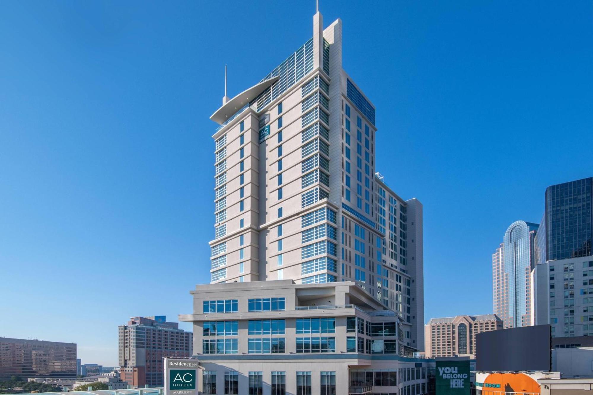 Hotel By Marriott Center