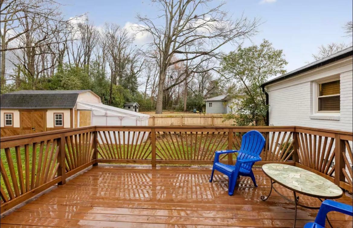 Trendy Bohemian Bungalow, Close To Uptown, Plaza & Noda *