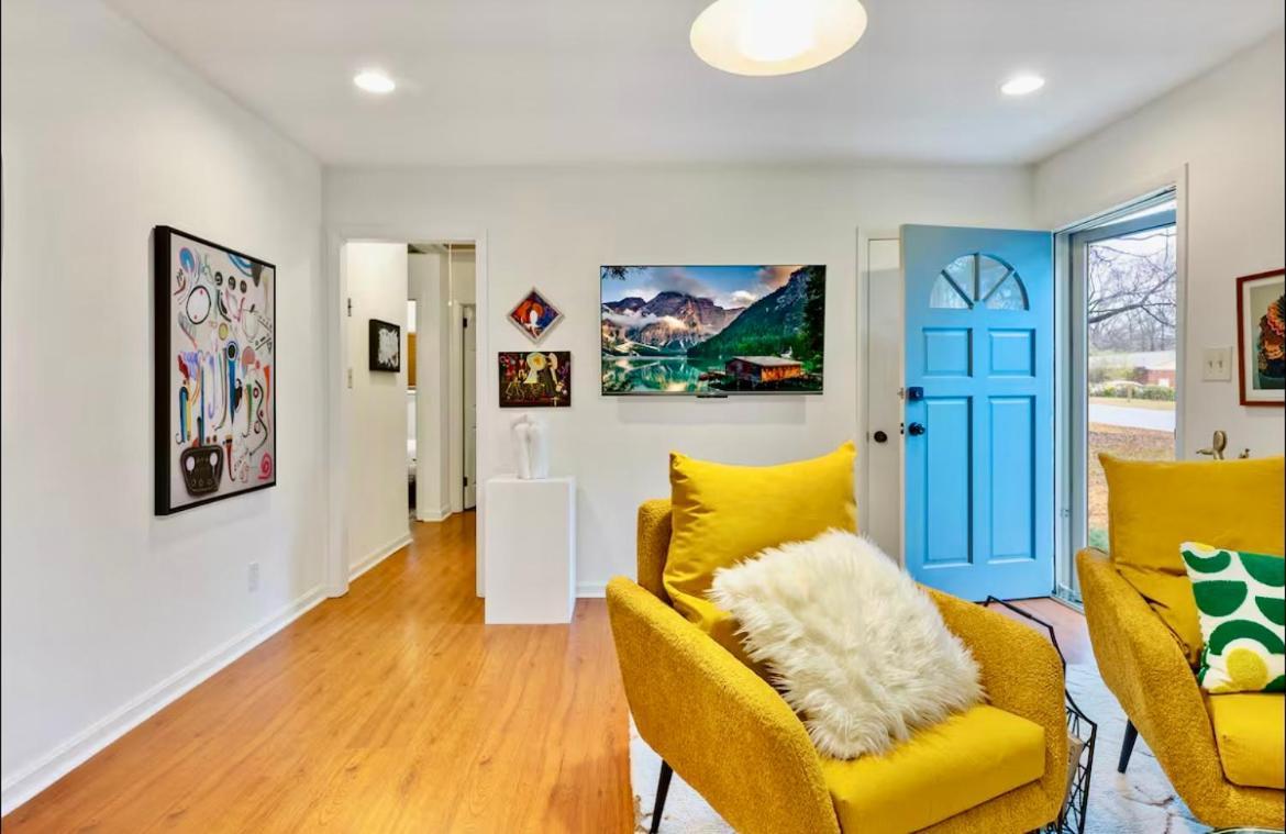 Holiday home Trendy Bohemian Bungalow, Close To Uptown, Plaza & Noda *