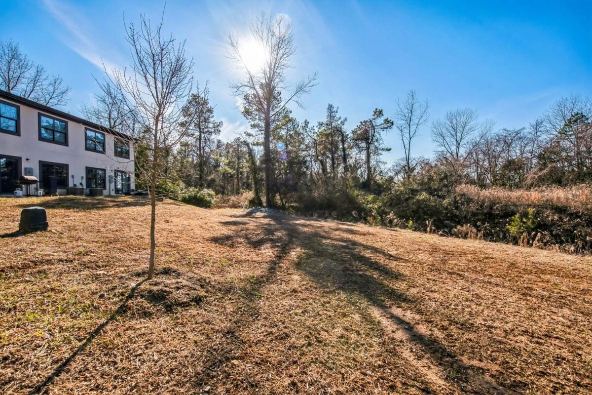Pet Friendly 3br House In