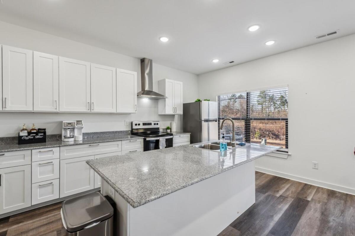Holiday home Pet Friendly 3br House In *