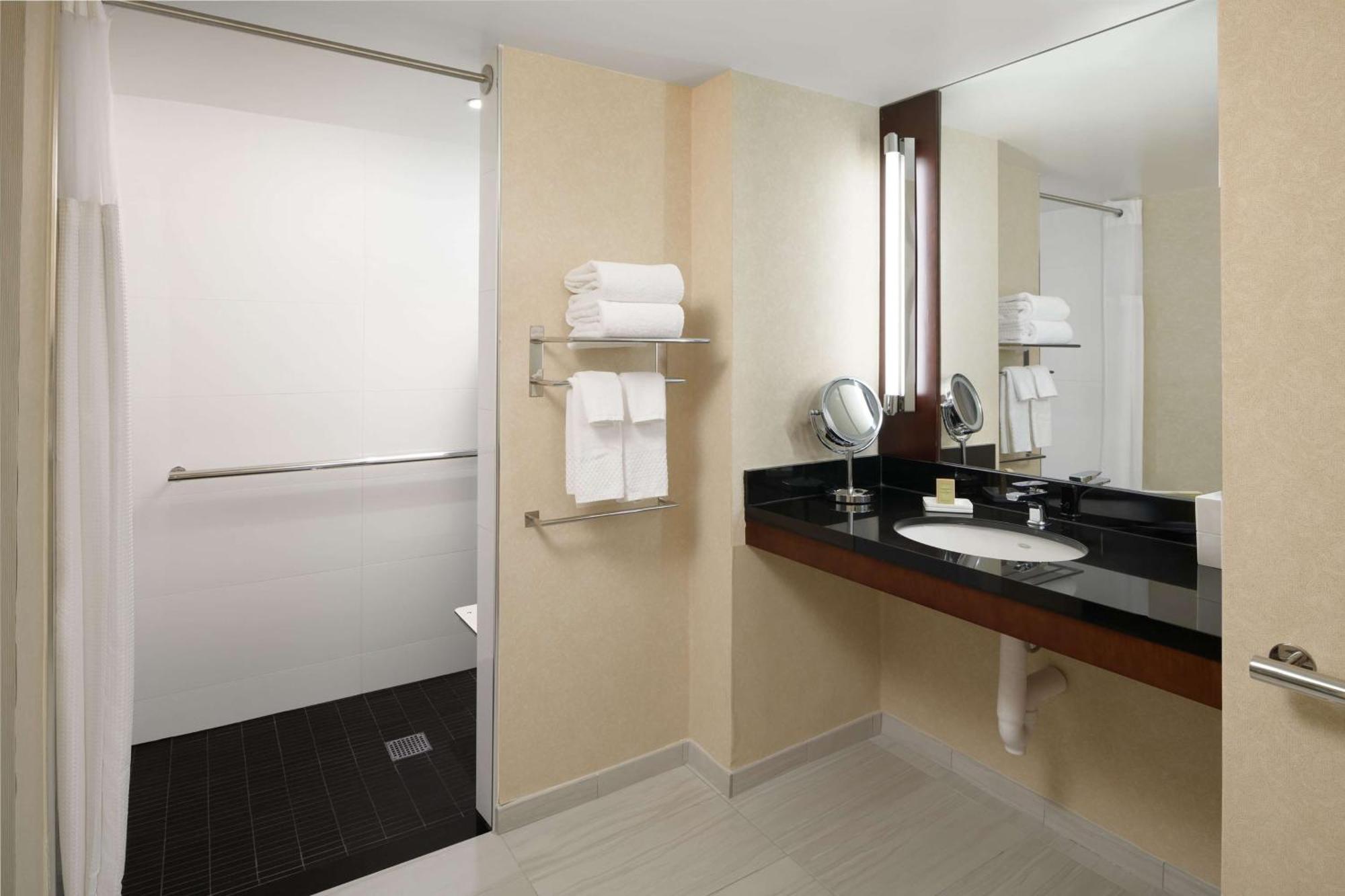Hotel Hilton Uptown Charlotte