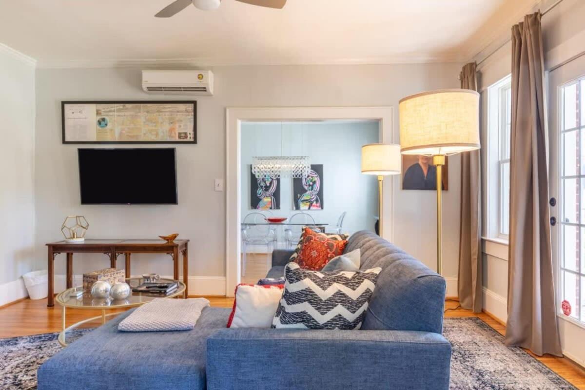 Lovely 2br Near Uptown Holiday home Charlotte