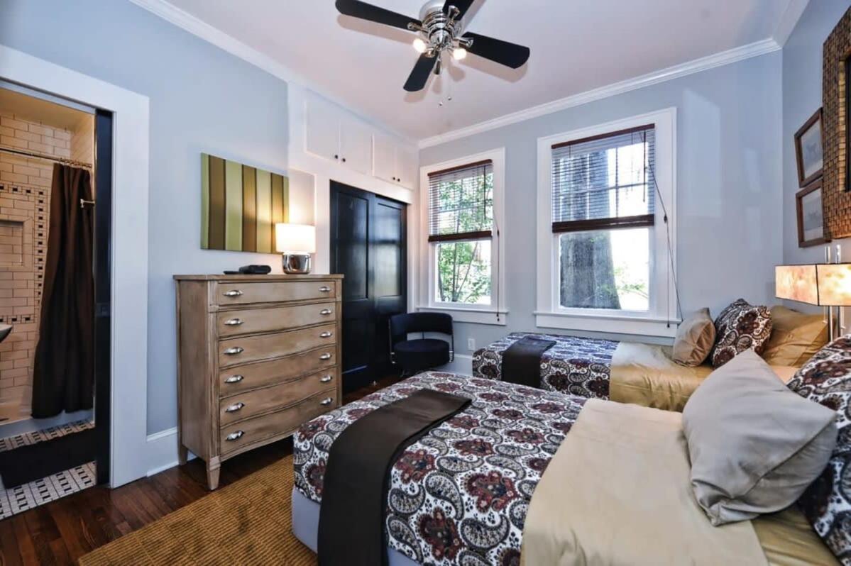Stylish Myers Park 2 Bedroom With Screened Porch * Charlotte