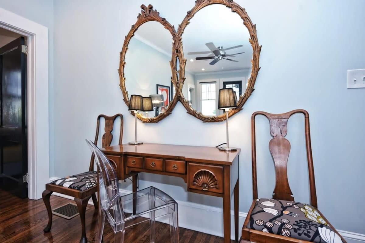 Holiday home Stylish Myers Park 2 Bedroom With Screened Porch Charlotte