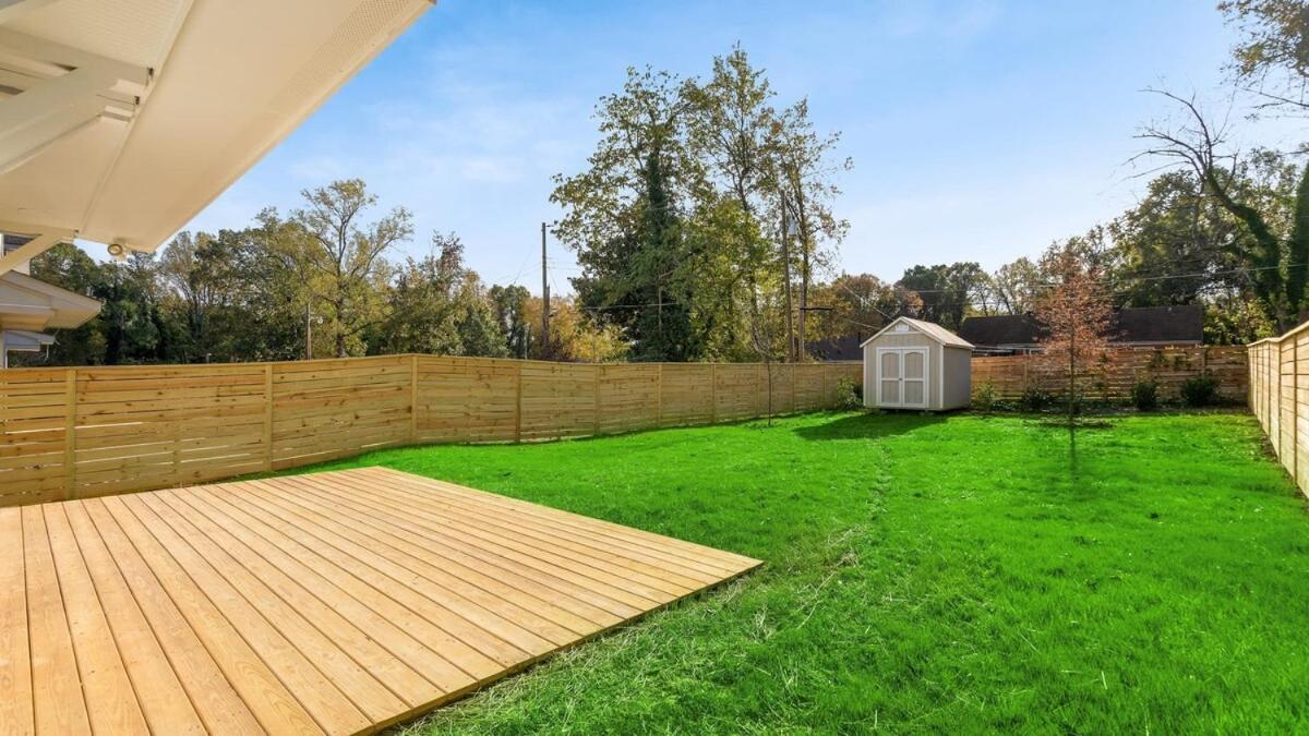 Stylish Two Story Close To South End And Uptown *