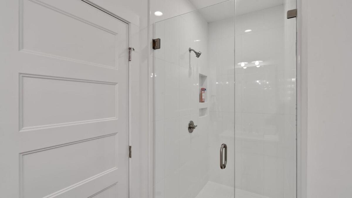 Stylish Two Story Close To South End And Uptown