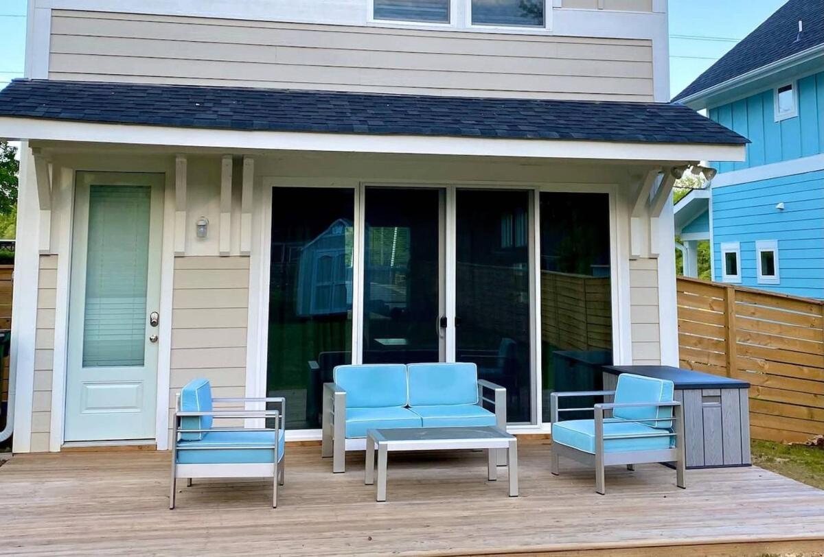 Holiday home Stylish Two Story Close To South End And Uptown *