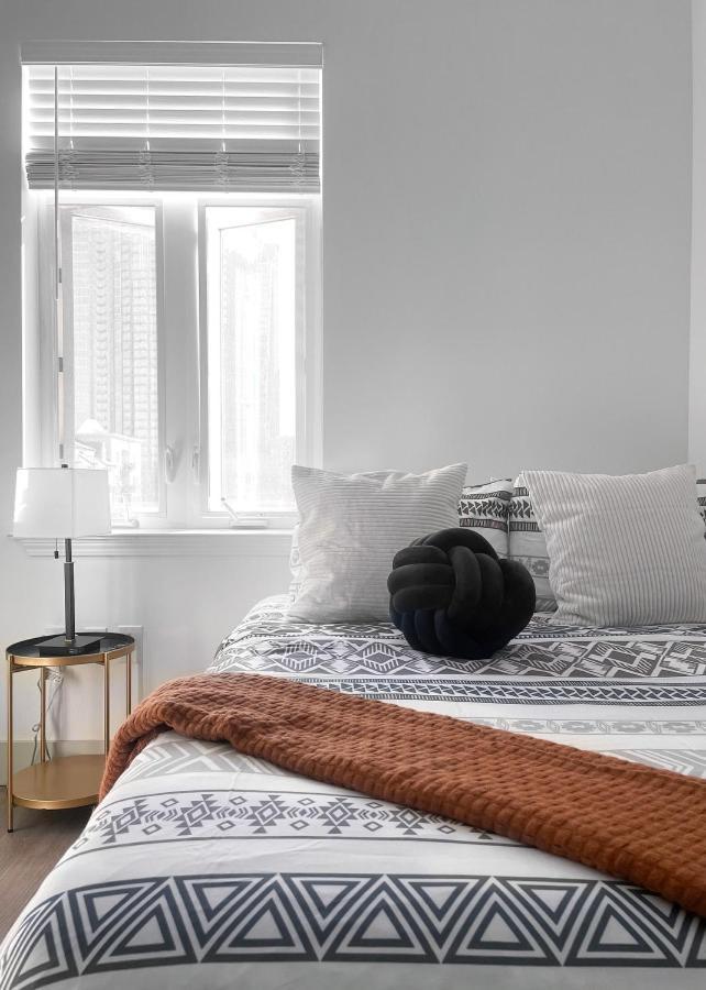 Carolina Blue - Stunning Views, Free Parking And Wifi * Charlotte