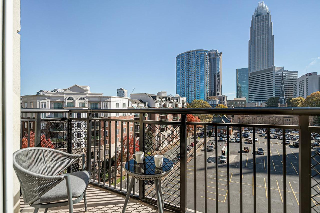 Carolina Blue - Stunning Views, Free Parking And Wifi Apartment *