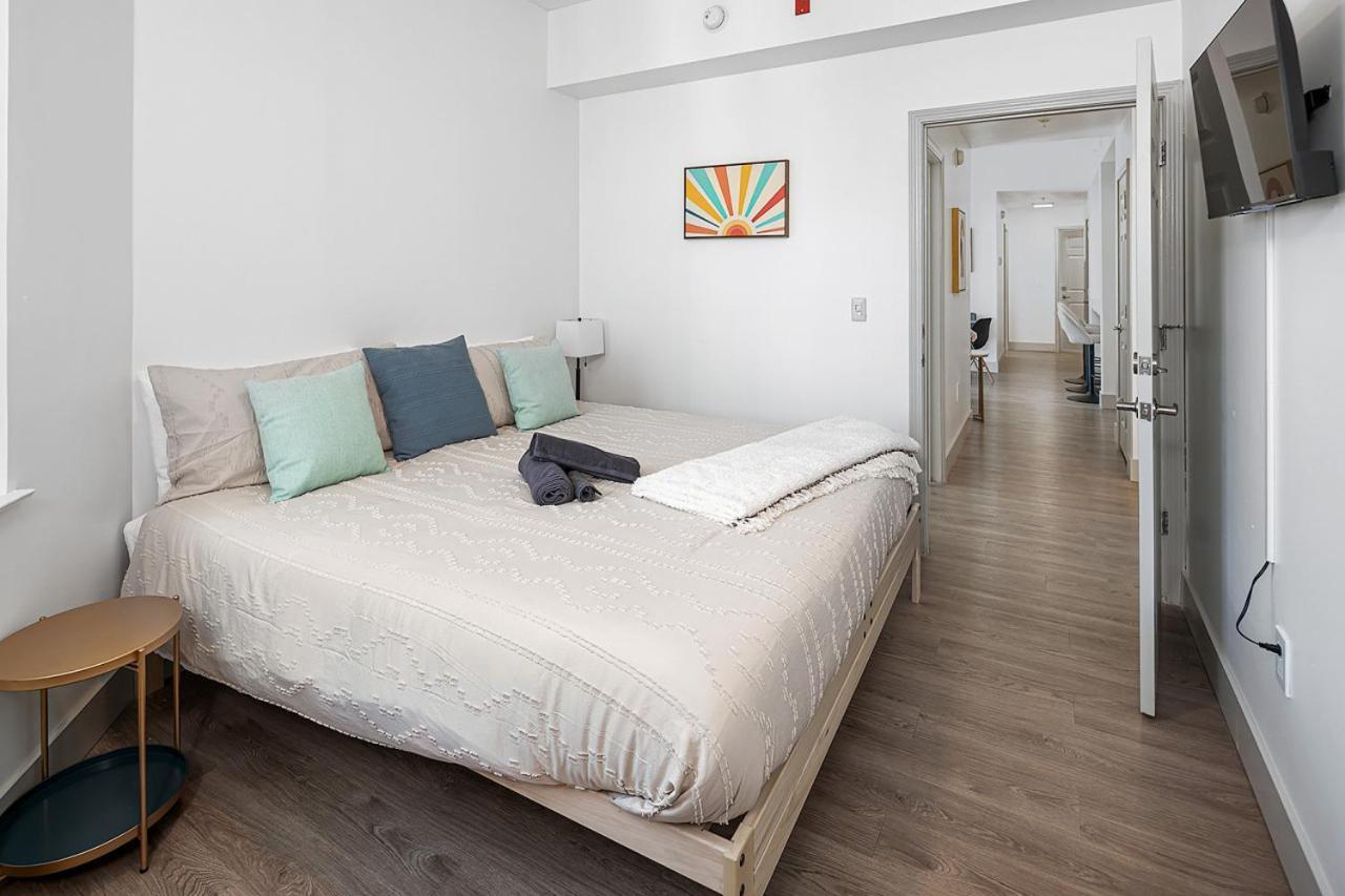 Carolina Blue - Stunning Views, Free Parking And Wifi * Charlotte