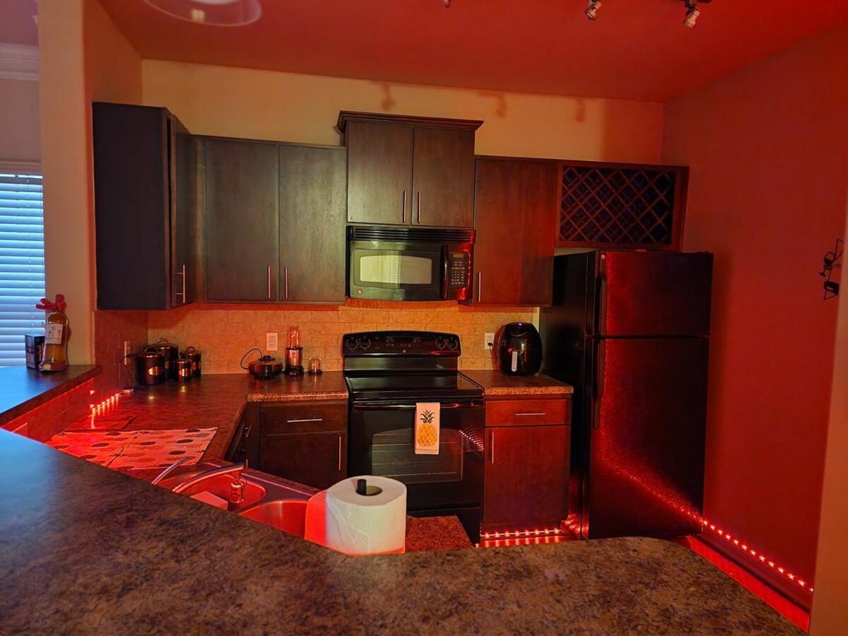 Two Couple Up - Adults Only! Instant Let's Play Apartment Charlotte