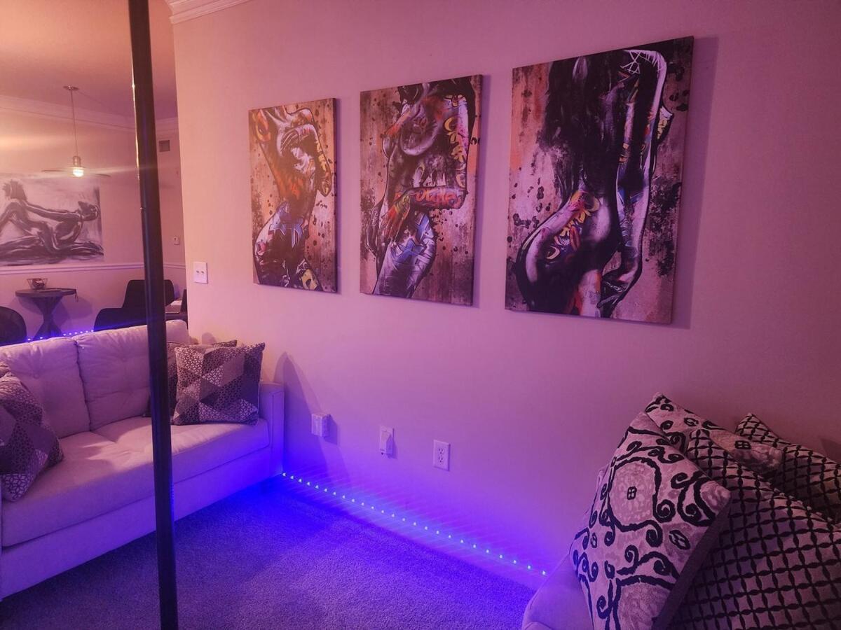 Apartment Two Couple Up - Adults Only! Instant Let's Play *