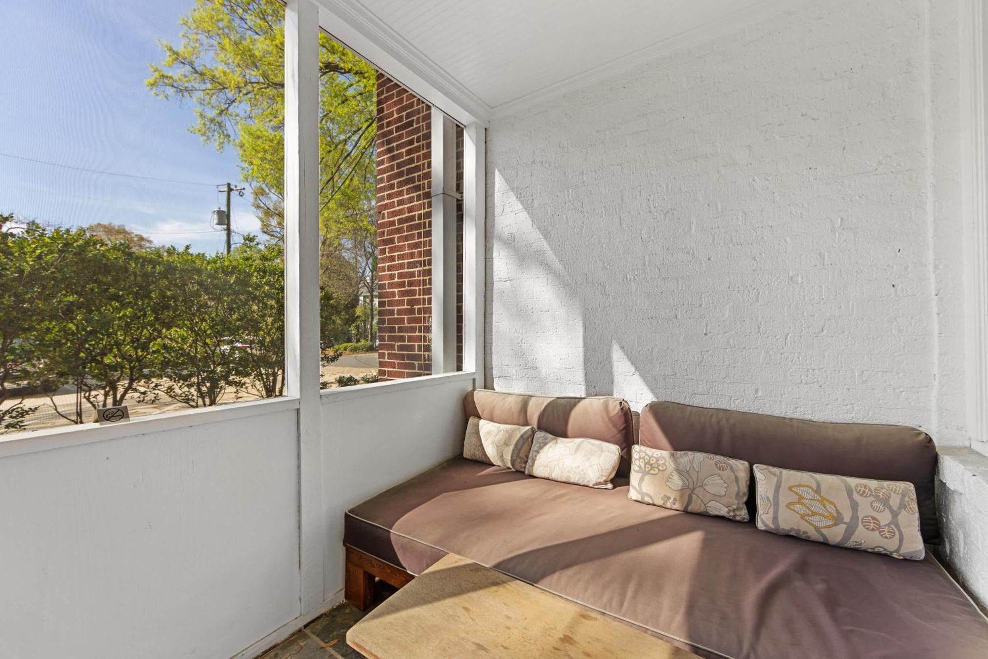 Holiday home Stylish Myers Park 2 Bedroom With Screened Porch *