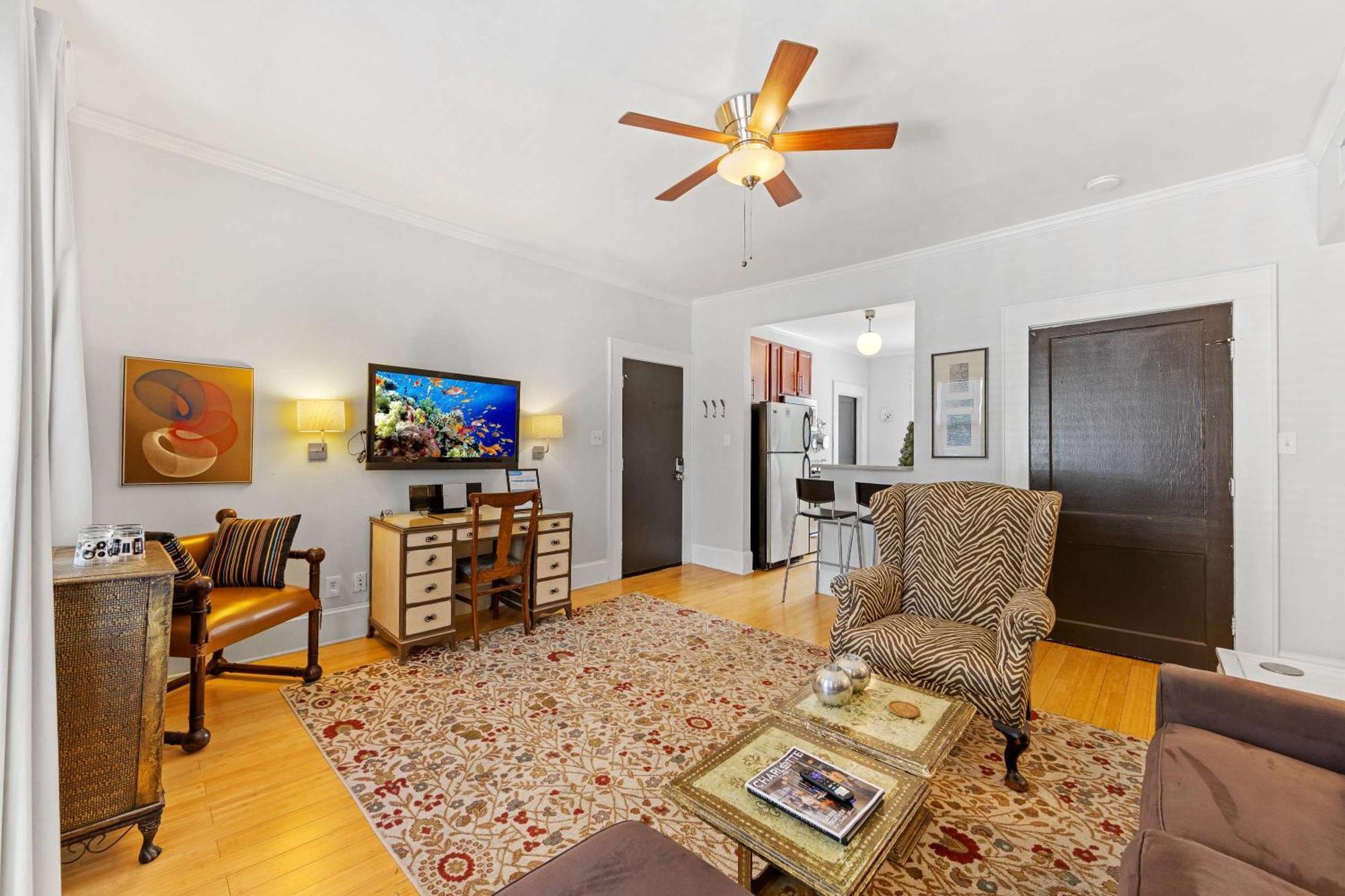 Holiday home Chic 1 Bedroom Units Near Dilworth Charlotte