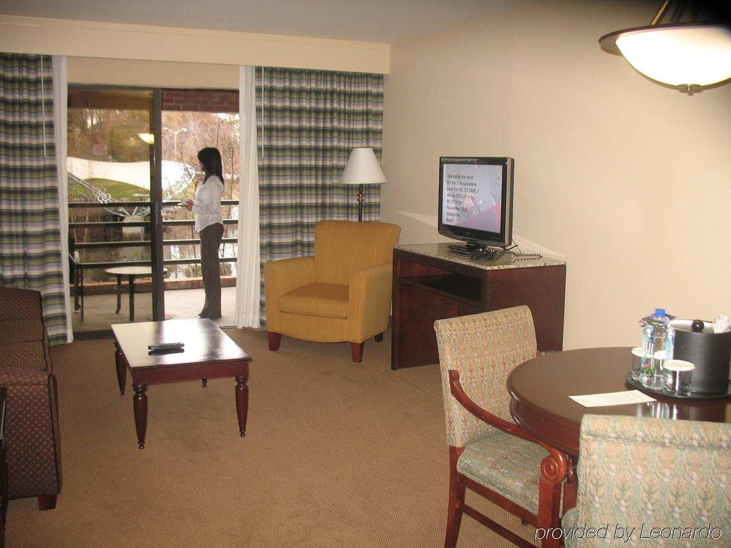 Doubletree By Hilton Charlotte/southpark