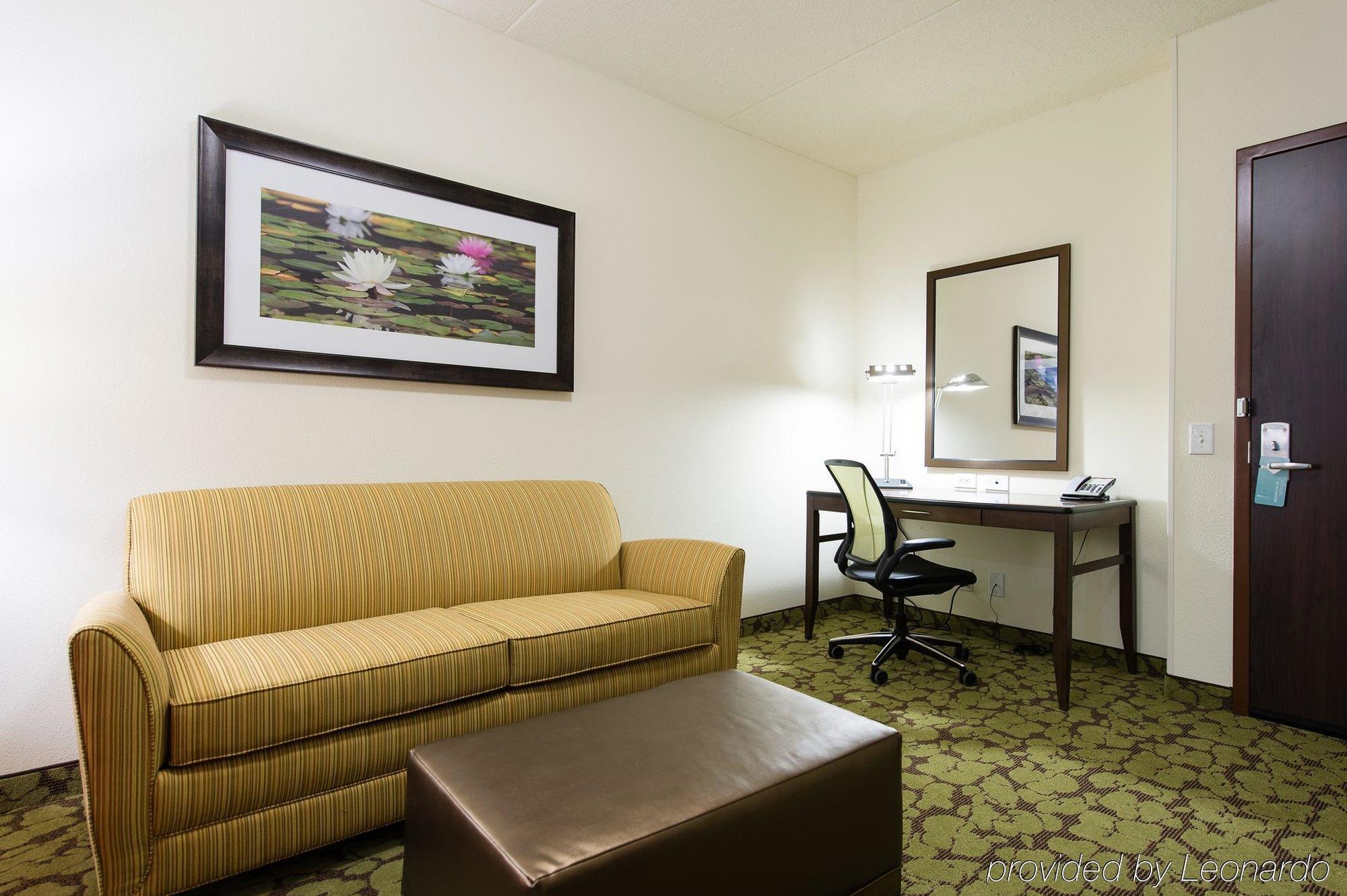 Hilton Garden Airport Charlotte