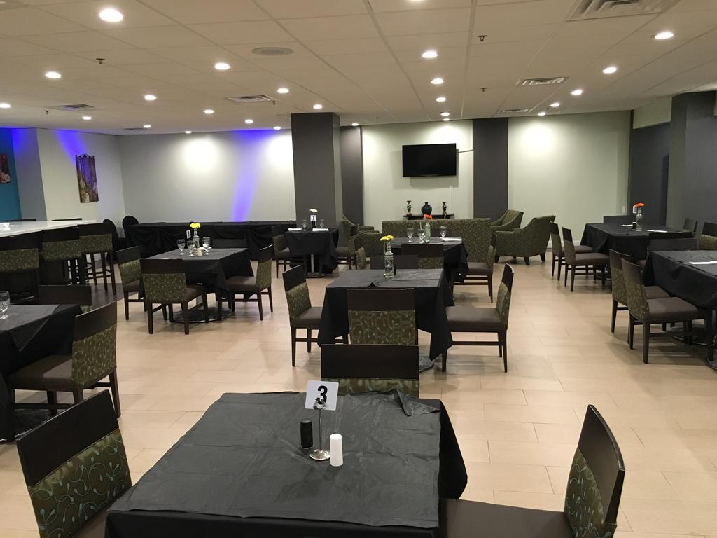 Ramada Plaza By Wyndham South End Airport