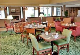 Courtyard Southpark 3*