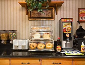 Microtel By Wyndham Airport