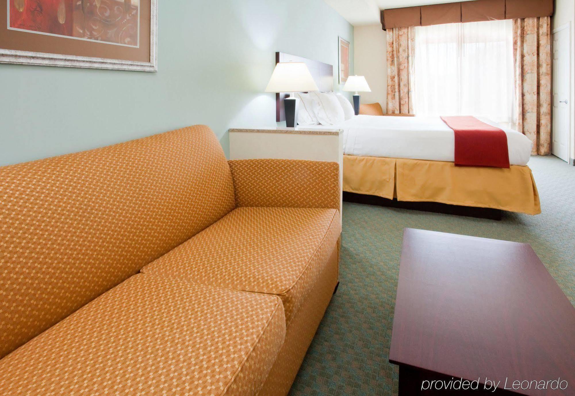 Hotel Express Arrowood By Ihg Charlotte