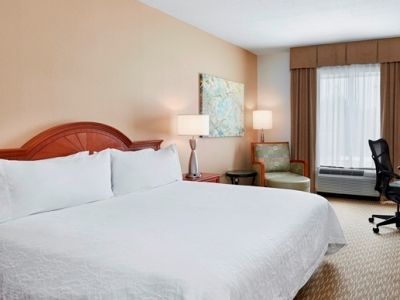 Hilton Garden Pineville Hotel