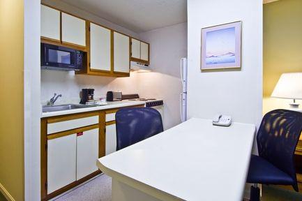 Extended America Select - - Tyvola Rd - Executive Park Charlotte