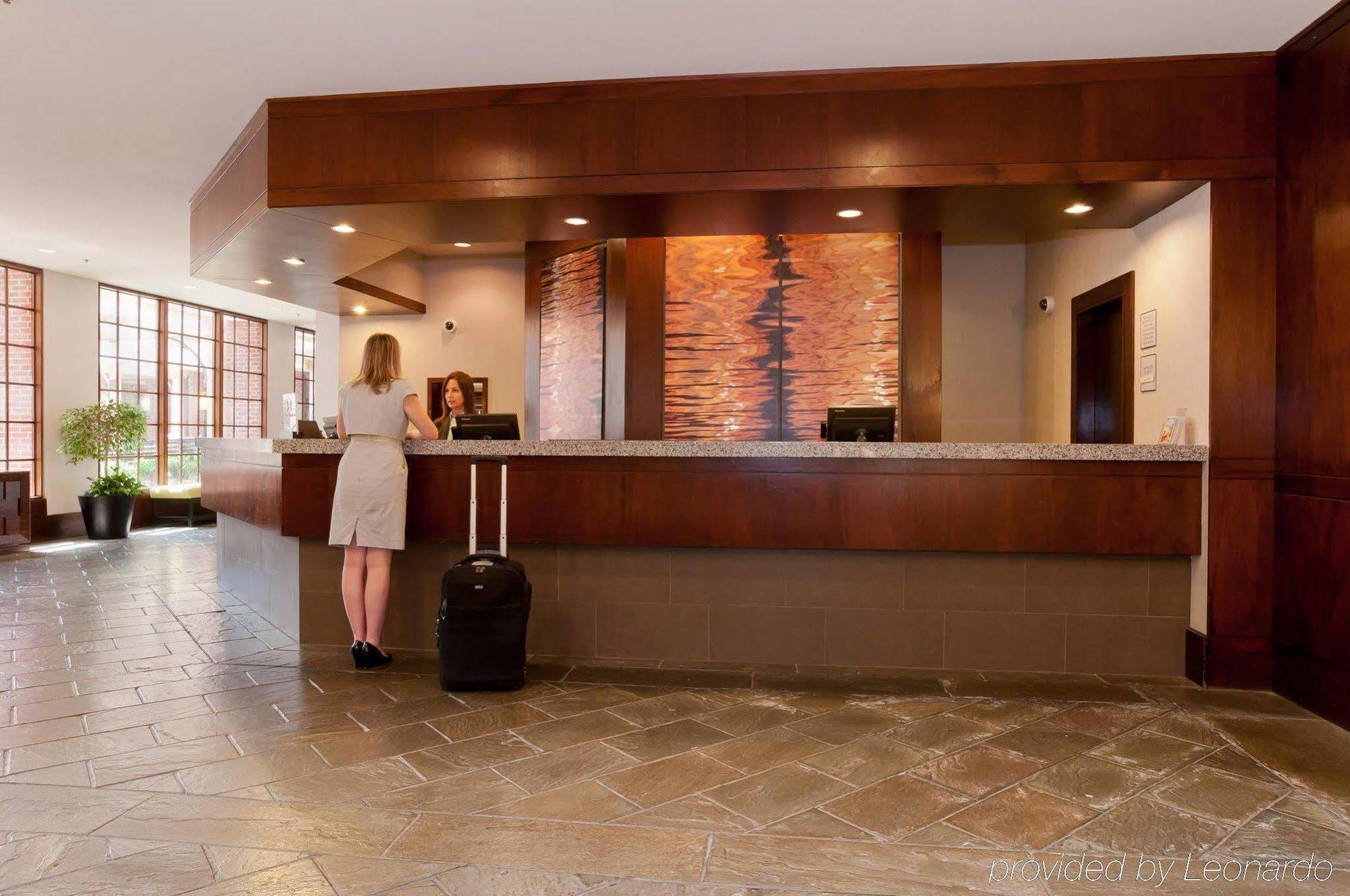 Doubletree By Hilton Charlotte/southpark 3*