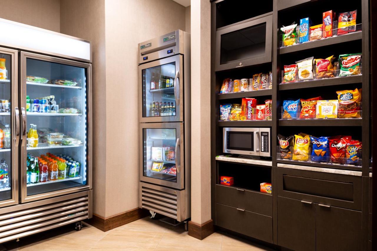 Courtyard By Marriott Northlake 2*