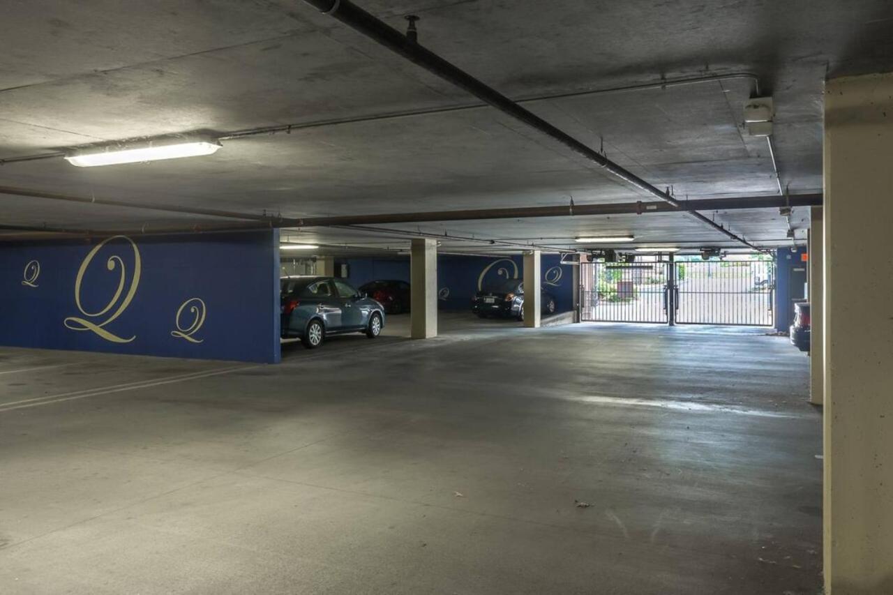 Trifecta 10 Min Walk To Epicentre Superhost * Charlotte