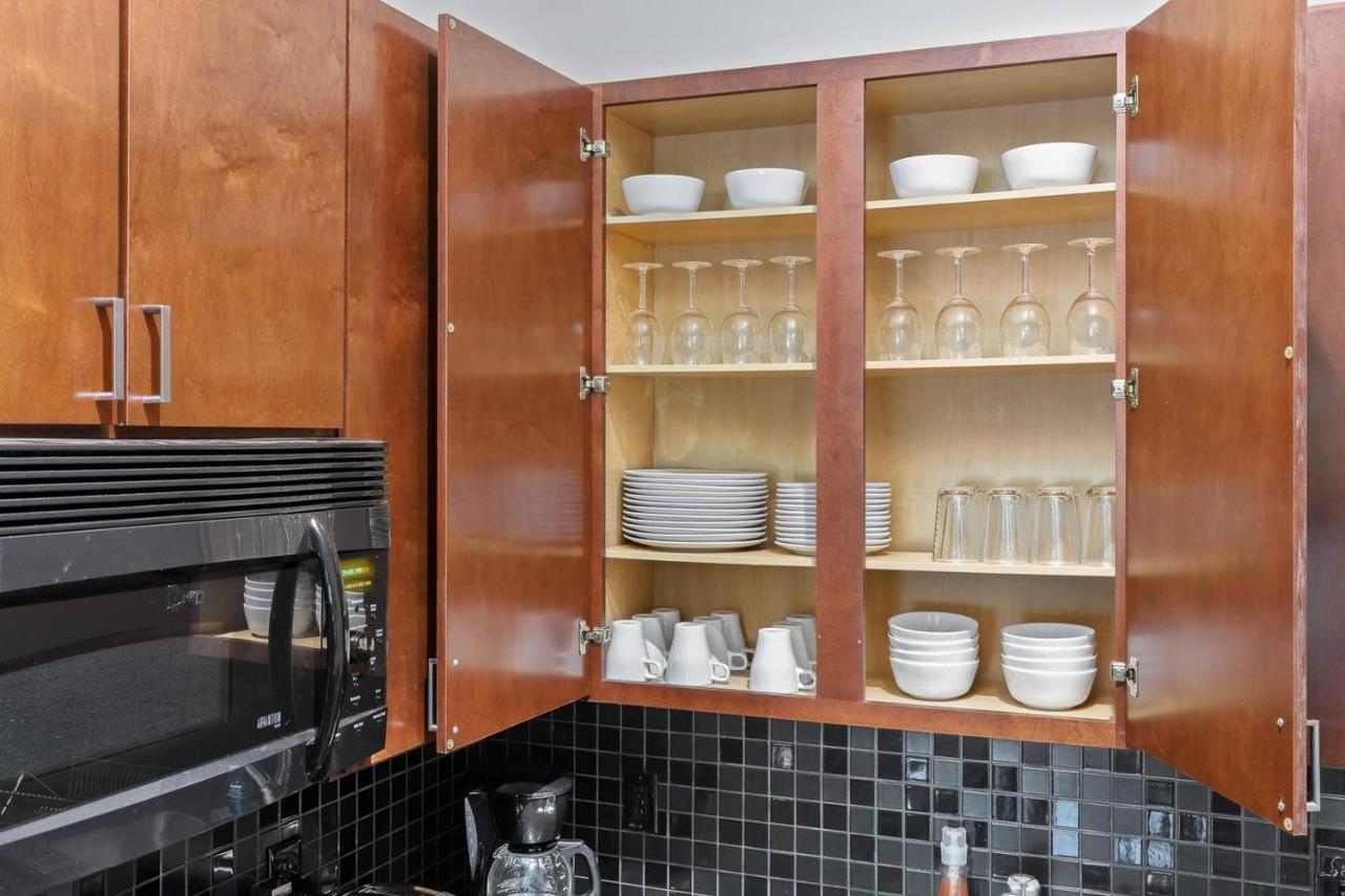 Trifecta 10 Min Walk To Epicentre Superhost Apartment