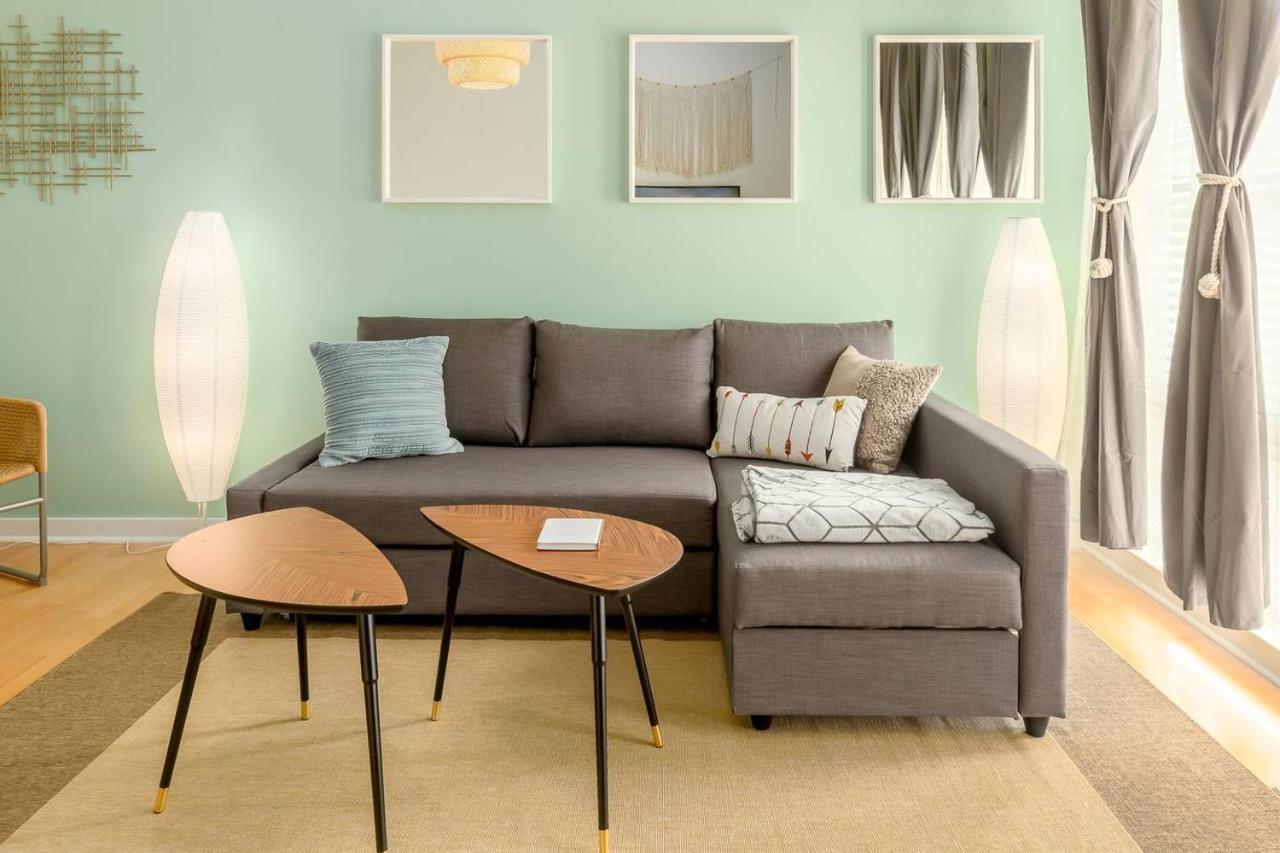 Apartment Trifecta Spacious & Beautiful Wifi Superhost
