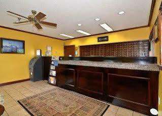 Suburban Charlotte-ballantyne Hotel 2*