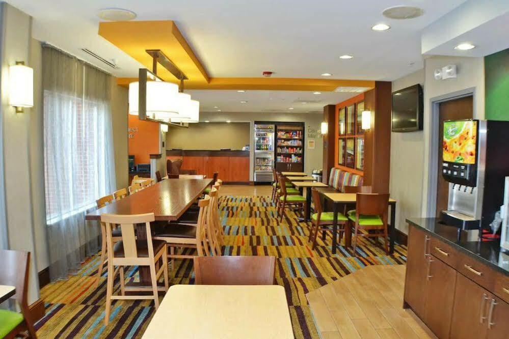 Fairfield Northlake Hotel