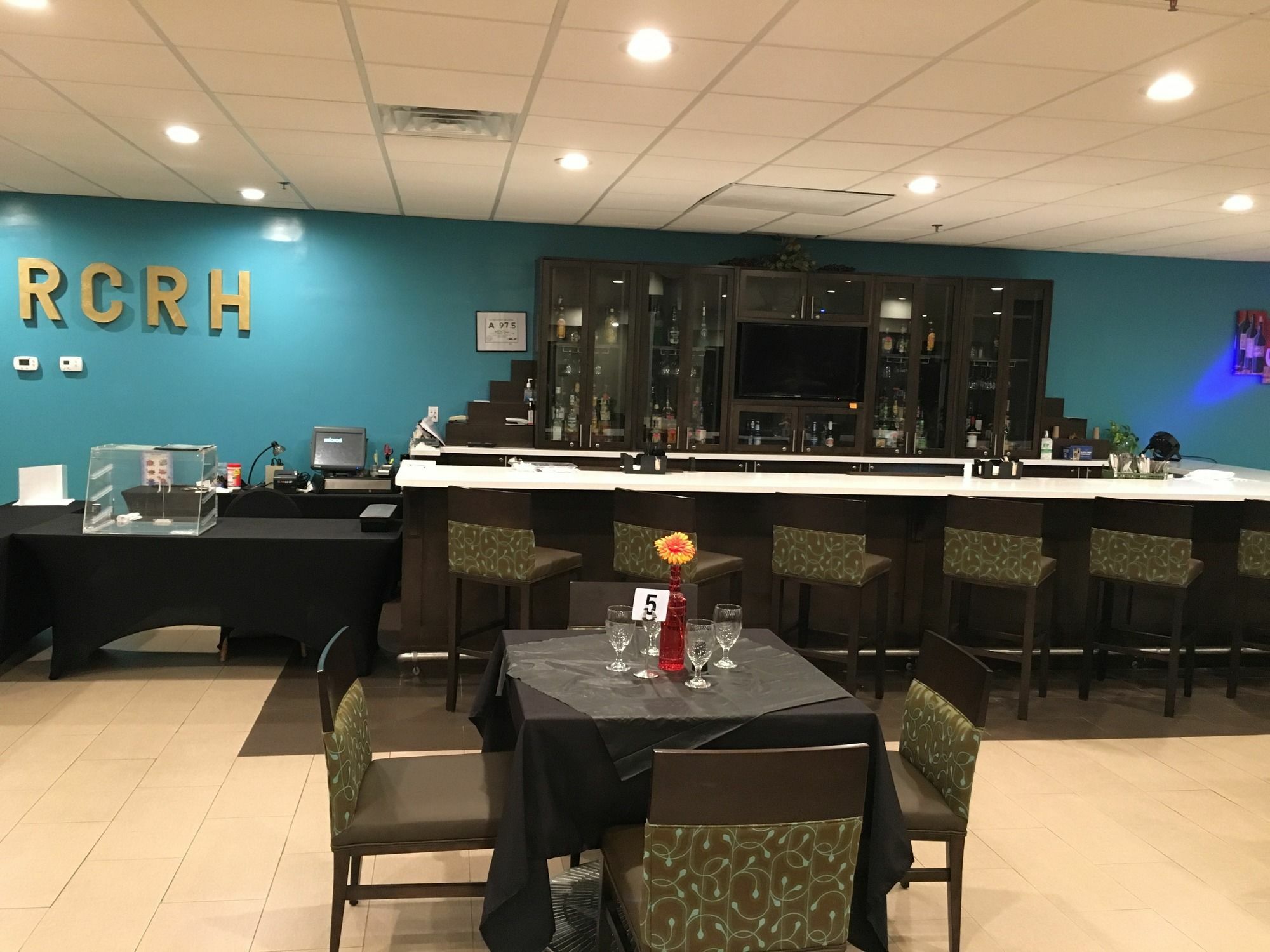 Hotel Ramada Plaza By Wyndham South End Airport
