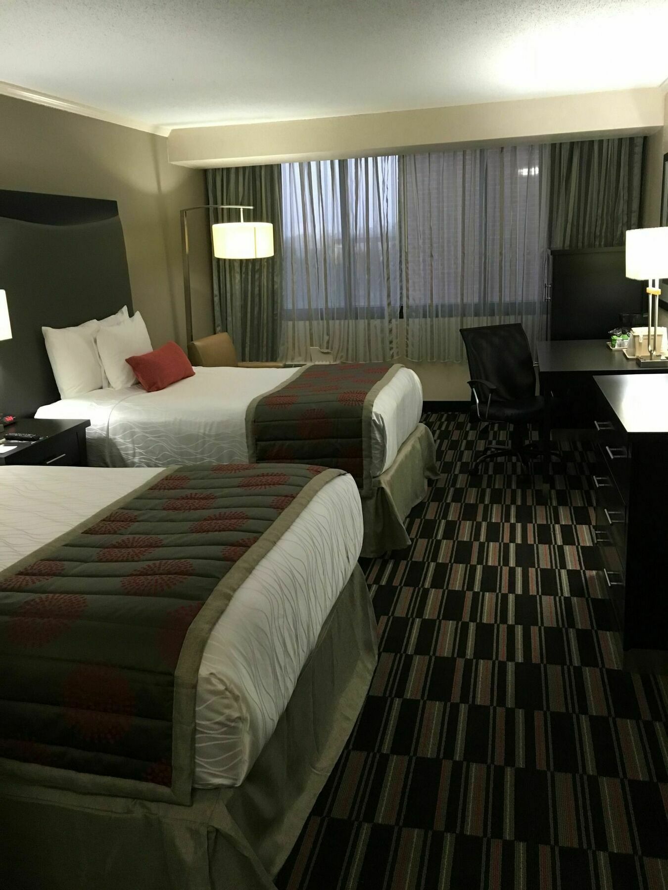 Ramada Plaza By Wyndham South End Airport Hotel