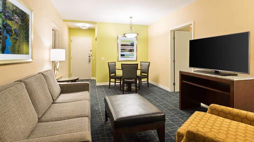 Hotel Doubletree By Hilton Charlotte/southpark 3*