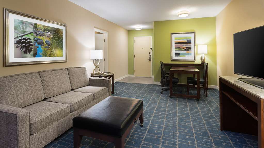 Doubletree By Hilton Charlotte/southpark Hotel 3*