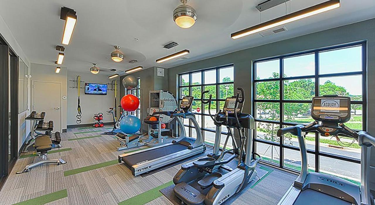 1br - Pool & Full Kitchen - Near Uptown & Airport Apartment Charlotte